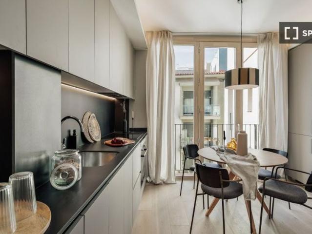 2 room luxury Apartment for rent in Barcelona, Catalonia