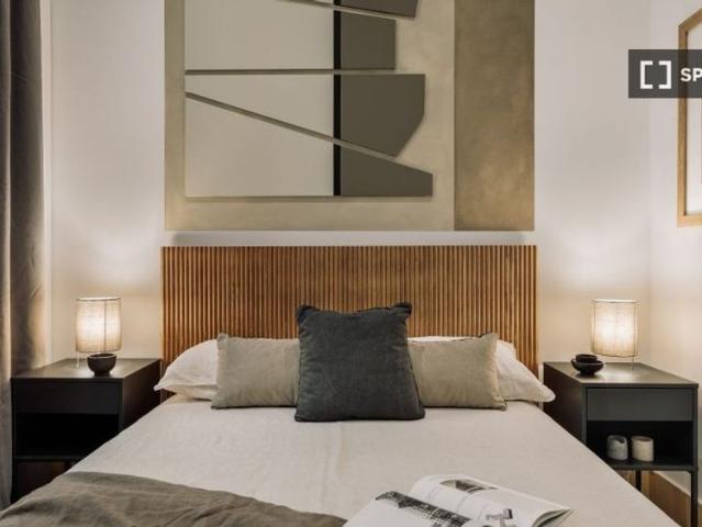 2 room luxury Apartment for rent in Barcelona, Spain