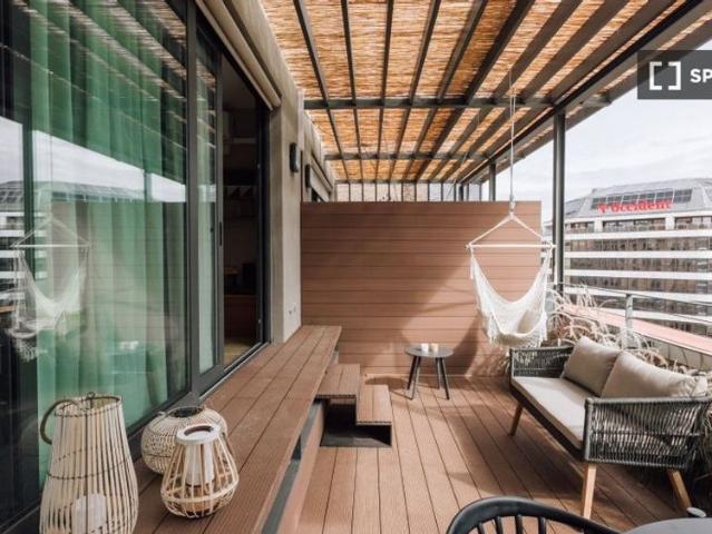 2 room luxury Apartment for rent in Barcelona, Spain