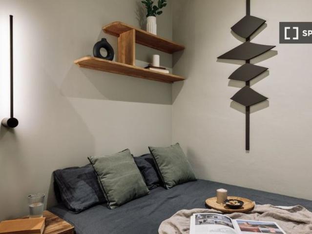 2 room luxury Apartment for rent in Barcelona, Spain