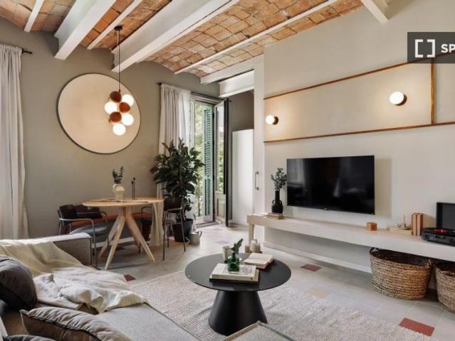 2 room luxury Apartment for rent in Barcelona, Spain