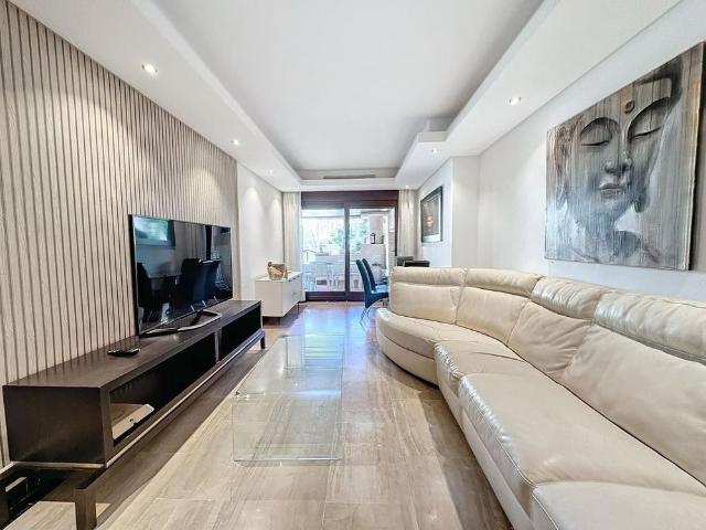2 room luxury Apartment for rent in Estepona, Spain