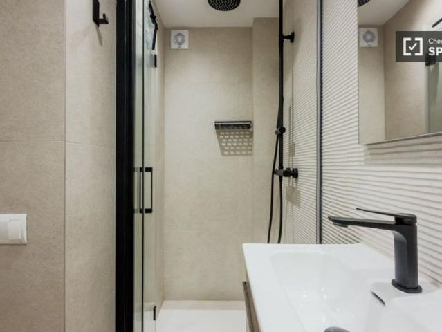 2 room luxury Apartment for rent in L'Hospitalet de Llobregat, Spain