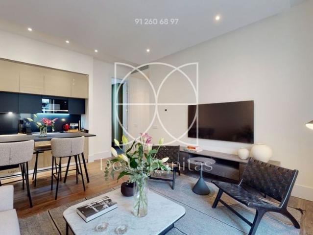 2 room luxury Apartment for rent in Madrid, Spain