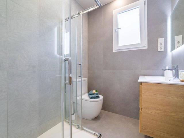 2 room luxury Apartment for rent in Madrid, Spain