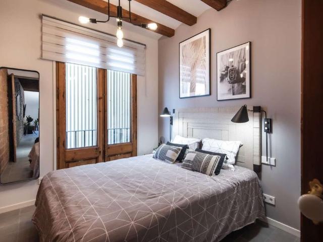 2 room luxury Flat for rent in Barcelona, Spain