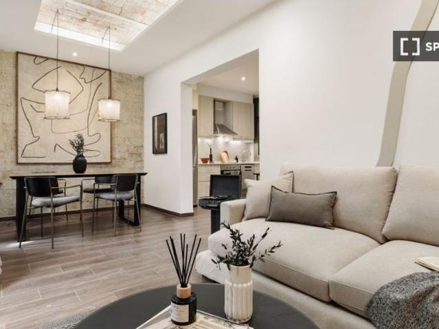 2 room luxury Flat for rent in Barcelona, Spain
