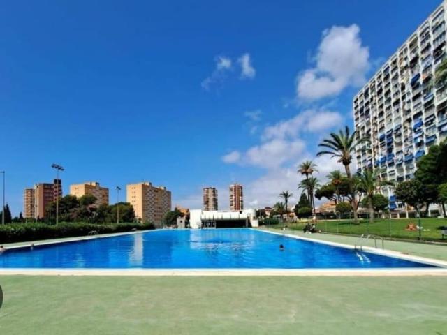 2 room luxury Flat for rent in Benidorm, Spain