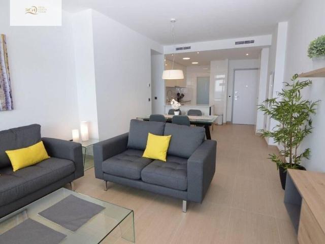 2 room luxury Flat for rent in Benidorm, Spain