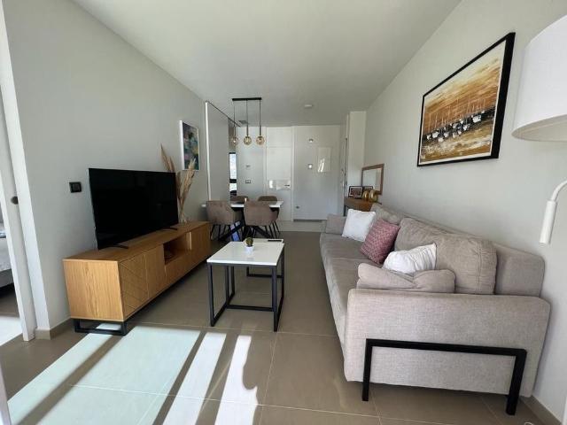 2 room luxury Flat for rent in Benidorm, Spain