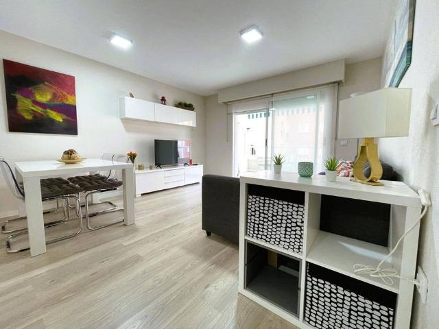 2 room luxury Flat for rent in Gandia, Valencia