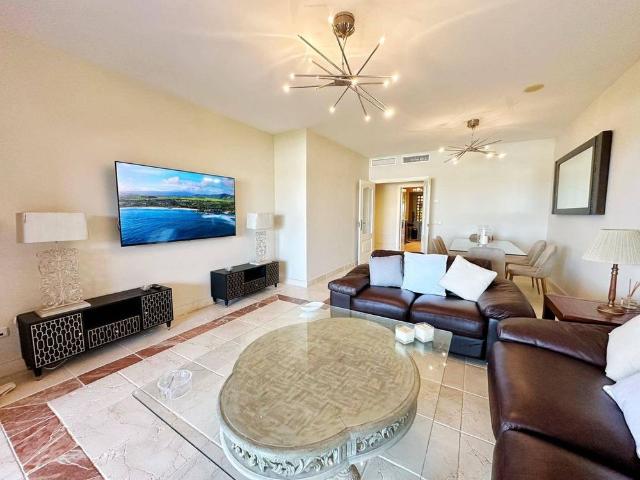 2 room luxury Flat for rent in Estepona, Andalusia