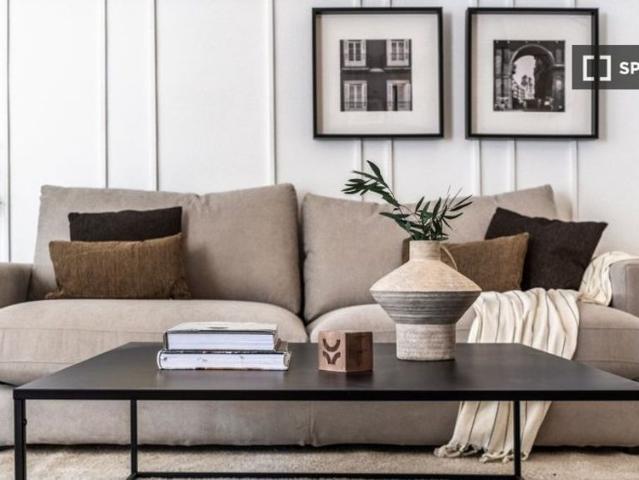 2 room luxury Flat for rent in Madrid, Spain