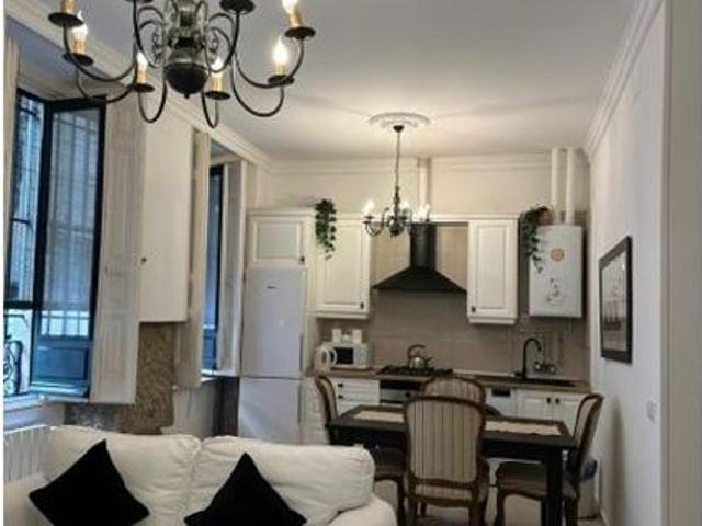 2 room luxury Flat for rent in Madrid, Spain