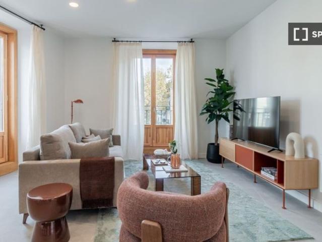 2 room luxury Flat for rent in Madrid, Spain