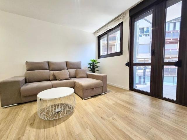 2 room luxury Flat for rent in Valencia, Spain