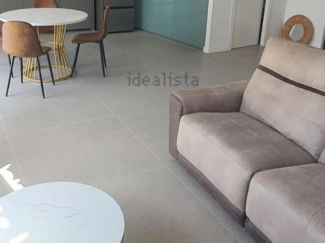 2 room luxury penthouse for rent in Valencia