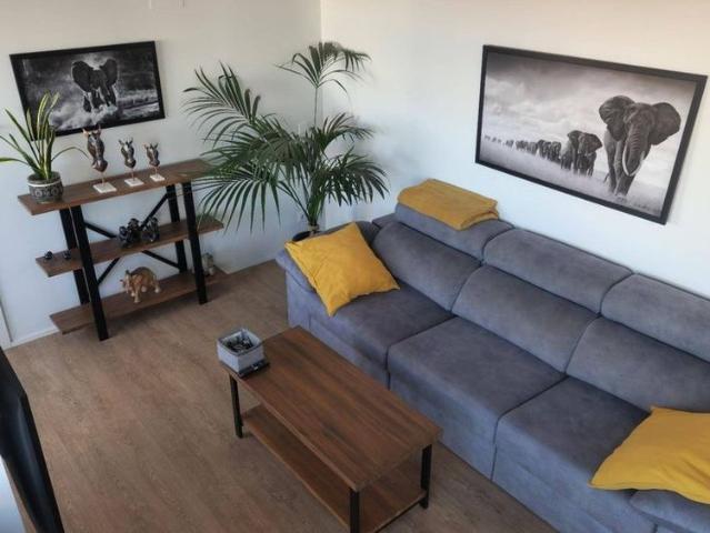 2 room luxury penthouse for rent in Valencia