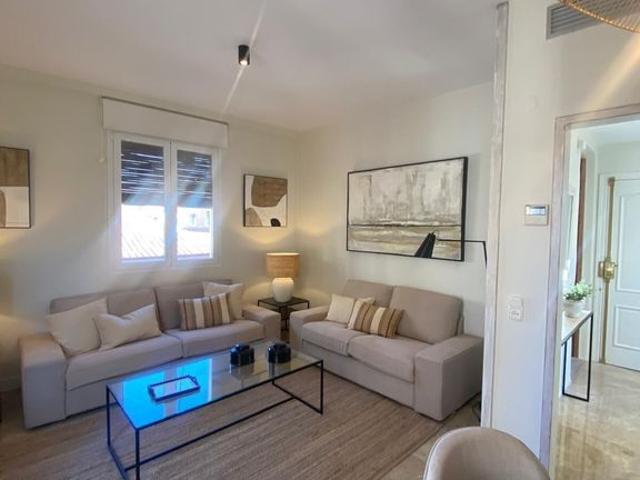 2 room luxury penthouse for rent in Málaga, Andalusia