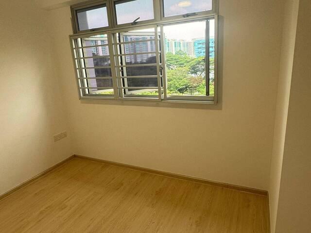 2 Room Unit @ Rivervale Crescent 180D!NO AGENT FEE!