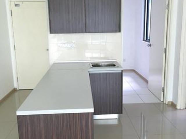 2 Room Vista Alam Shah Alam Sekysen 13 End lot unit