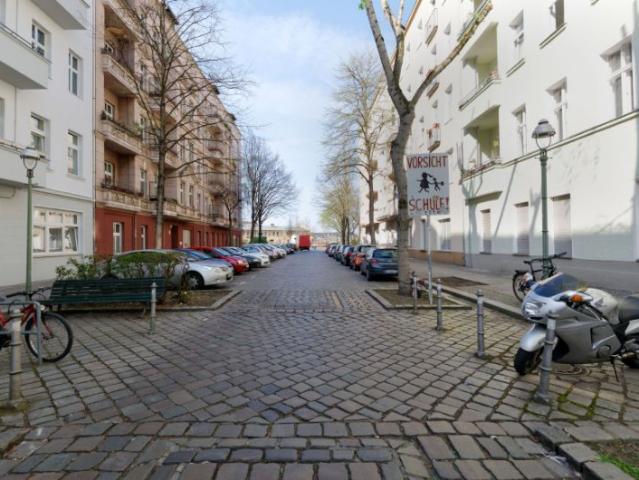 2 Rooms near U Birkenstraße Moabit