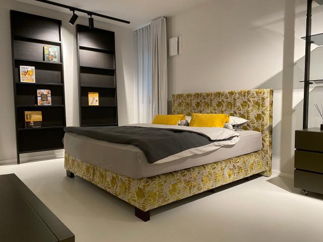 2 rooms, kitchen, bathroom, high quality furnished designer apartment with separate entrance and terrace