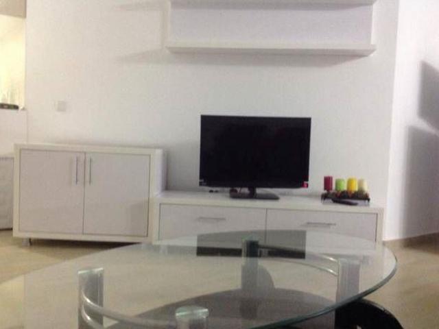 2 rooms luxury apartment for rent Iasi Center Independence UMF