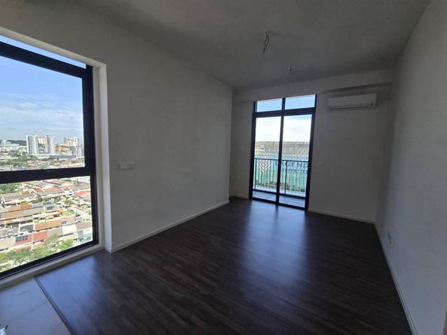 2 Rooms The Mate Damansara brand new corner unit for rent