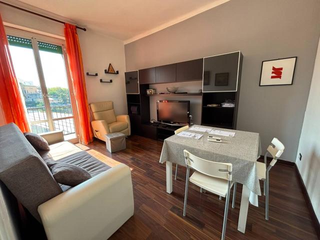 2 stanze in affitto