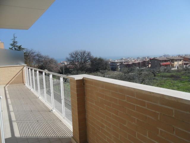 2 stanze in affitto