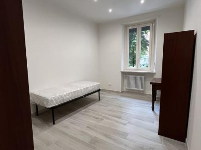 2 stanze per soli studenti zona Cenisia