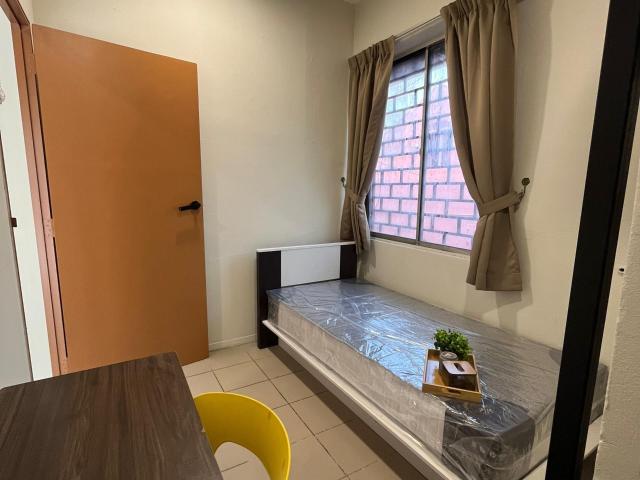 2 station stop to trx ️ | new room new furniture ️