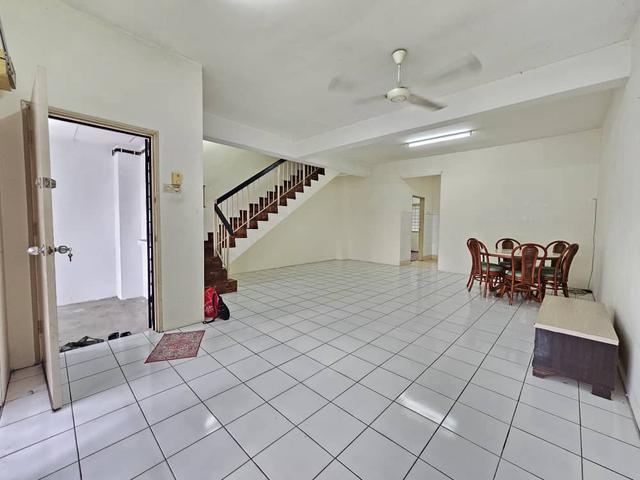 2 Storey 20x70 Landed House PUJ 2 Taman Puncak Jalil Seri Kembangan