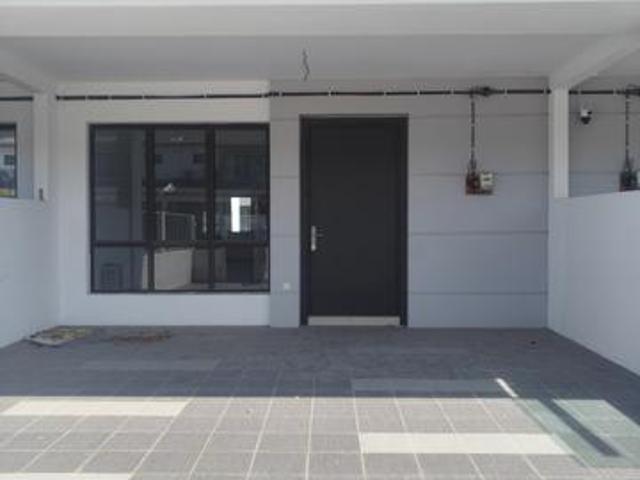 2 Storey Taman Aruna Rawang Selangor Negotiable