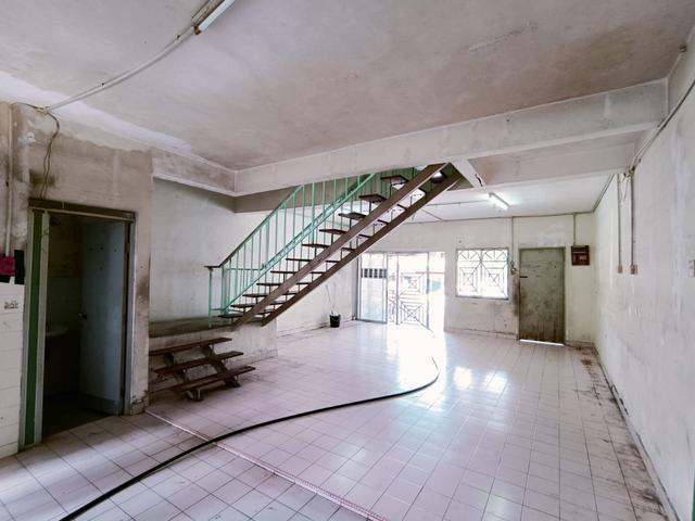 2 Storey Taman Bukit Kempas Kempas Indah Tampoi Mutiara Rini