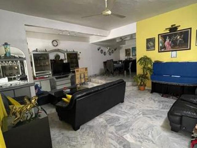 2 Storey Taman Connaught