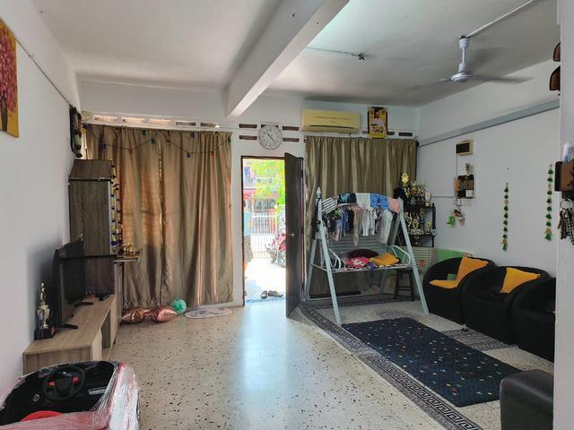 2 Storey TAMAN EASTERN Jalan Ipoh Actual Freehold RENO Near MRT