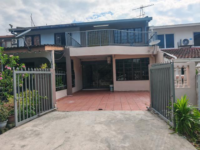 2 storey Taman Melawati F6 extended face playground newly refurbished