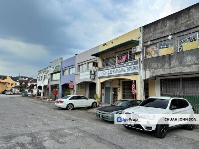 2 Storey Shoplot @ taman Rakan,Selangor
