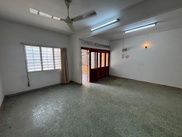 2 Storey Teres 20x80 Desa Bunga Raya Sungai Chua Kajang For Rent