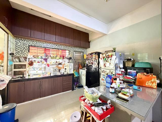 2 Storey Terrance House Bandar Damai Perdana