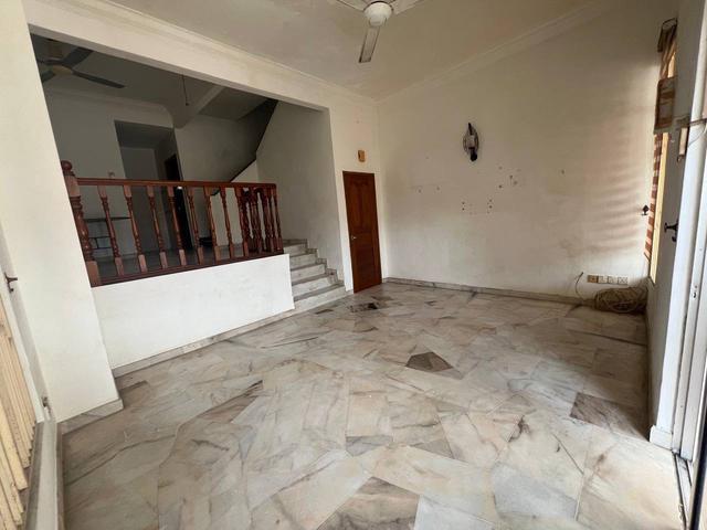 2 Storey Terrace at Bukit Gambir