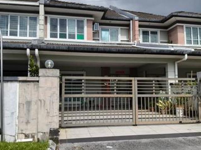 2 Storey Terrace at Kung Phin Villa Lrg Bayan for RENT