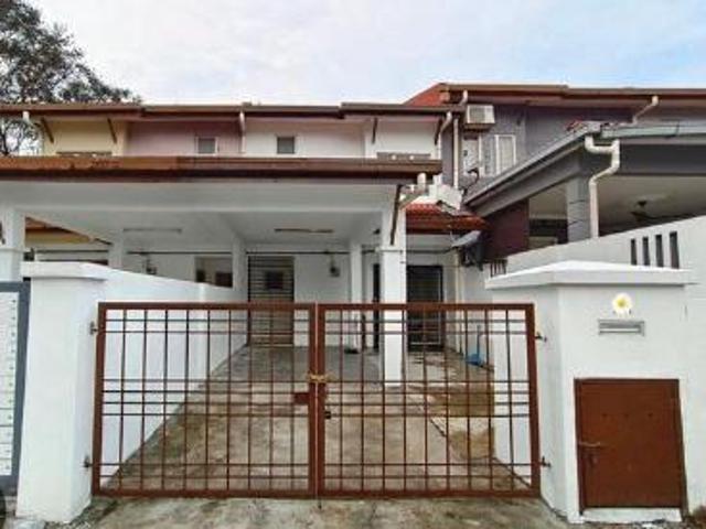 2 Storey Terrace at Subang Impian 1400sf0 DownPayment