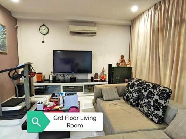 2 Storey Terrace At Tingkat Batu Maung Renovated