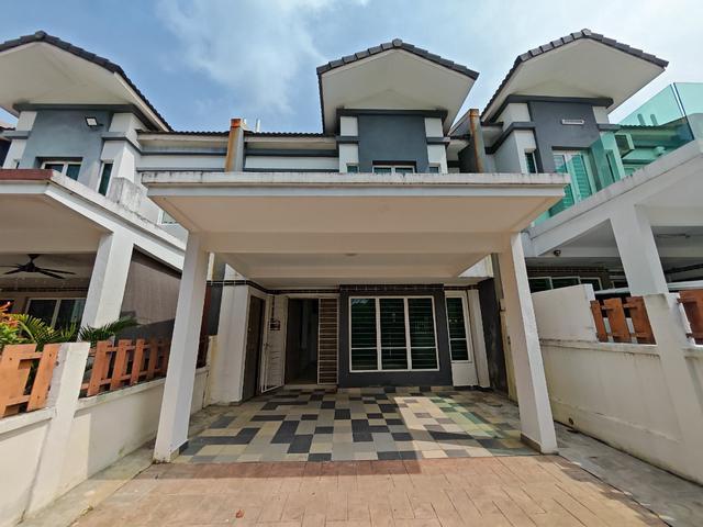 2 Storey Terrace Bandar Tun Hussein Onn Cheras