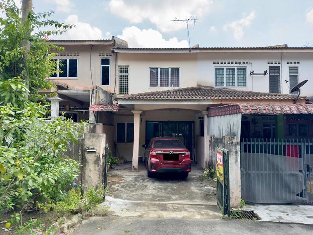 2 Storey Terrace Bandar Rinching Seksyen 4 Semenyih