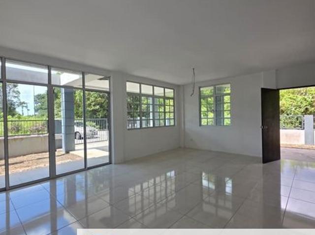 2 Storey Terrace Corner @ 7th Mile Kota Sentosa