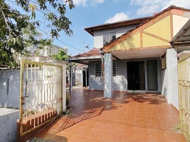 2 storey terrace corner lot Taman Kantan Permai Saujana Impian Kajang